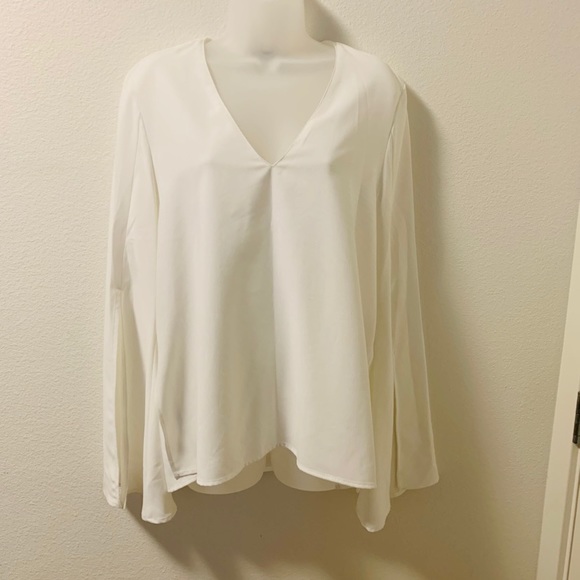 Topshop Tops - Topshop Vneck Slit Bell Sleeve Blouse Top White 10